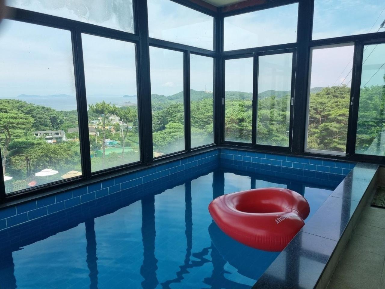 The Mare Pool Villa Pension Taean Esterno foto